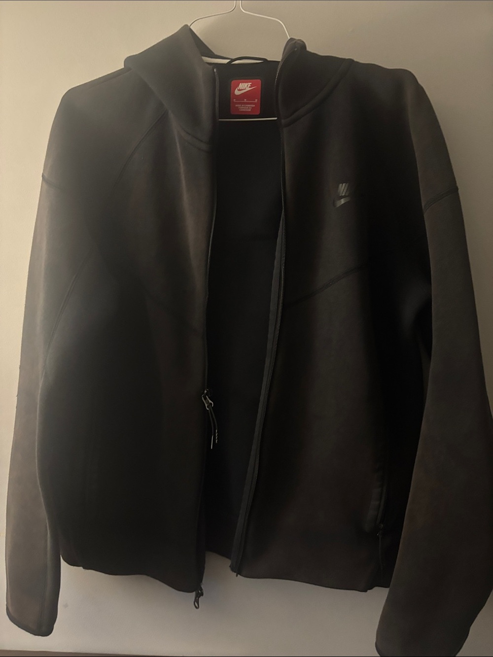 Nike tech Black Lightweight Full-Zip Hoodie Jacket